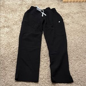 Figs yola skinny scrub black Pants